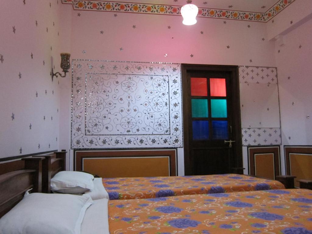 Rani Mahal Hotel Dzsaipur Szoba fotó